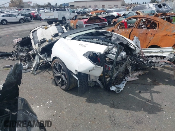 2022 Audi R8 performance quattro with VIN WUACEAFX7N7901019, listed as a IAAI auction lot 41904531 with Not Provided miles and . Bid and sale history available at DreamBid. Image 3.