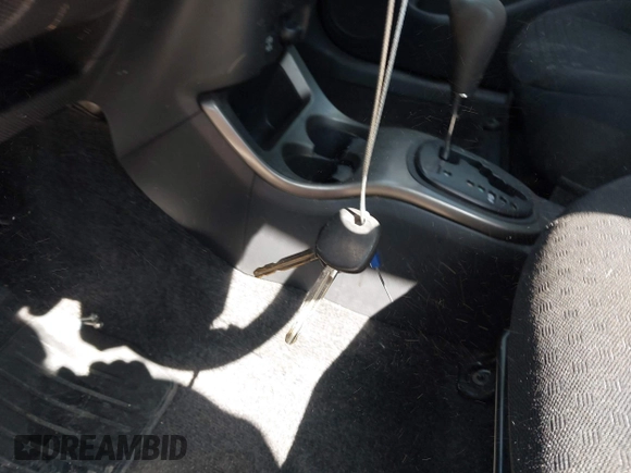 2013 Scion xD z VIN JTKKUPB48D1030829, wystawiony jako IAAI lot #41317276 z przebiegiem 177 913 mil mil oraz . Historia ofert i sprzedaży dostępna na DreamBid. Obrazek 11.