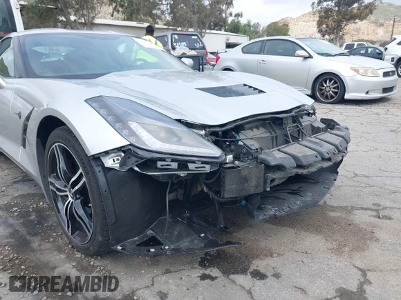 2016 Chevrolet Corvette 2LT with VIN 1G1YD2D78G5111752, listed as a IAAI auction lot 41913683 with 82,144 mi miles. Bid and sale history available at carsss.com. Image 18.