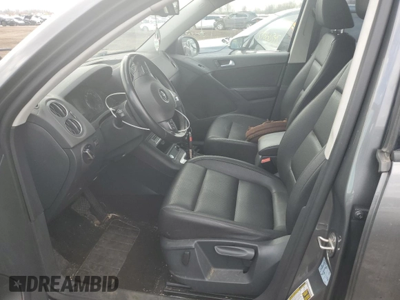 2017 Volkswagen Tiguan S with VIN WVGBV7AXXHK012411, listed as a Copart auction lot 53929045 with Not Provided miles and Clean Title. Bid and sale history available at DreamBid. Image 7.