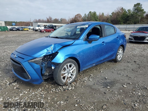 2017 Toyota Yaris iA with VIN 3MYDLBYV3HY168402, listed as a Copart auction lot 84029254 with 76,787 mi miles and Salvage Title. Bid and sale history available at carsss.com. Image 1.