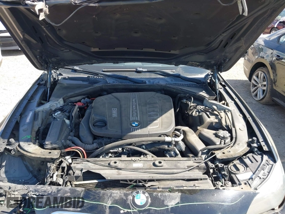 2014 BMW 5 Series 535d with VIN WBAXA5C58ED690447, listed as a IAAI auction lot 41577468 with 149,080 mi miles and . Bid and sale history available at carsss.com. Image 10.