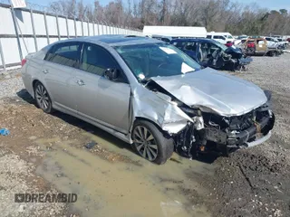 2011 Toyota Avalon with VIN 4T1BK3DB8BU399246, listed as a IAAI auction lot 41579012 with 170,644 mi miles. Bid and sale history available at carsss.com. Image 1.