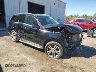 2014 Mercedes-Benz M 350 z VIN 4JGDA5JB6EA333909, wystawiony jako Copart lot #48485595 z przebiegiem Nie podano mil oraz Szkoda całkowita • Salvage title. Historia ofert i sprzedaży dostępna na DreamBid. Obrazek 4.