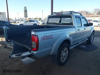2003 Nissan Frontier 4WD SVE with VIN 1N6MD29Y63C465571, listed as a IAAI auction lot 41502613 with 175,996 mi miles. Bid and sale history available at carsss.com. Image 4.