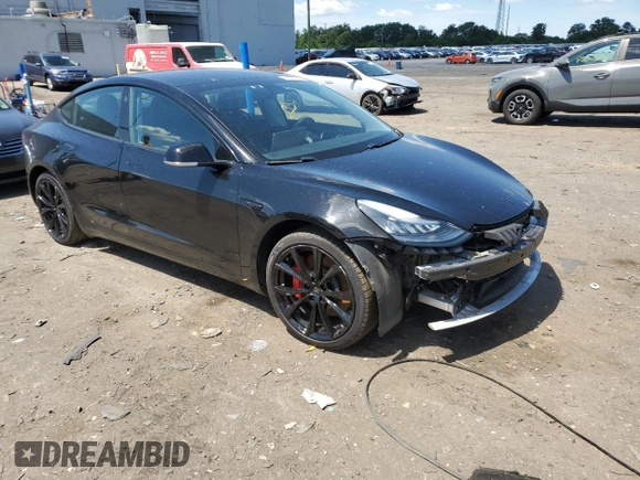 2020 Tesla Model 3 Performance z VIN 5YJ3E1EC8LF646755, wystawiony jako Copart lot #57224755 z przebiegiem 38 556 mil mil oraz Szkoda całkowita • Salvage title. Historia ofert i sprzedaży dostępna na DreamBid. Obrazek 4.