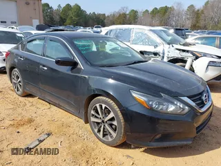 2016 Nissan Altima SR with VIN 1N4BL3AP6GC288389, listed as a IAAI auction lot 41457486 with 98,972 mi miles and . Bid and sale history available at carsss.com. Image 1.