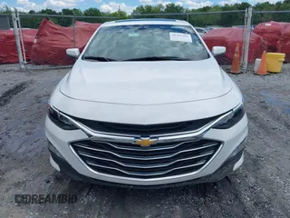 2024 Chevrolet Malibu LT with VIN 1G1ZD5ST9RF151566, listed as a IAAI auction lot 42247561 with 33,170 mi miles and . Bid and sale history available at DreamBid. Image 6.