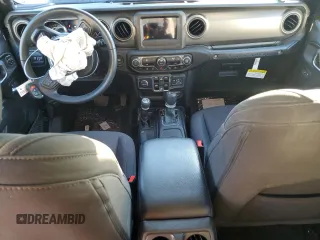 2022 Jeep Wrangler Unlimited High Tide with VIN 1C4HJXDG0NW247152, listed as a Copart auction lot 82371674 with 32,417 mi miles and Salvage Title. Bid and sale history available at DreamBid. Image 8.