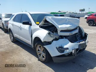 2013 Chevrolet Equinox LS z VIN 1GNALBEKXDZ109060, wystawiony jako IAAI lot #42013588 z przebiegiem 82 862 mil mil oraz . Historia ofert i sprzedaży dostępna na DreamBid. Obrazek 1.