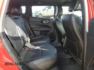 2024 Jeep Compass Latitude Lux z VIN 3C4NJDFNXRT579012, wystawiony jako Copart lot #53062435 z przebiegiem 16 982 mil mil oraz Czysty tytuł • Clean title. Historia ofert i sprzedaży dostępna na DreamBid. Obrazek 11.