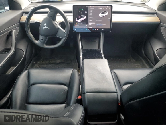 2020 Tesla Model 3 Standard Range Plus z VIN 5YJ3E1EA7LF614006, wystawiony jako Copart lot #53491465 z przebiegiem 51 170 mil mil oraz Czysty tytuł • Clean title. Historia ofert i sprzedaży dostępna na DreamBid. Obrazek 8.