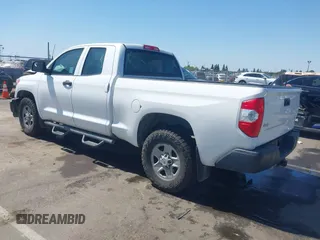 2017 Toyota Tundra SR с VIN 5TFUM5F16HX074447, выставлен на аукционе IAAI как лот 42359101 с пробегом 117 085 миль миль и . История ставок и продаж доступна на DreamBid. Изображение 3.