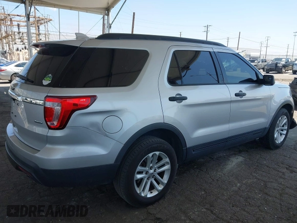 2017 Ford Explorer z VIN 1FM5K8B8XHGB23398, wystawiony jako IAAI lot #42208171 z przebiegiem 106 244 mil mil oraz . Historia ofert i sprzedaży dostępna na DreamBid. Obrazek 4.
