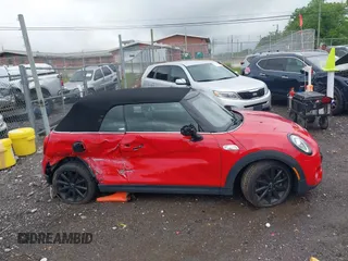 2019 MINI Convertible Cooper S с VIN WMWWG9C51K3E39565, выставлен на аукционе IAAI как лот 42125546 с пробегом 58 634 миль миль и . История ставок и продаж доступна на DreamBid. Изображение 13.