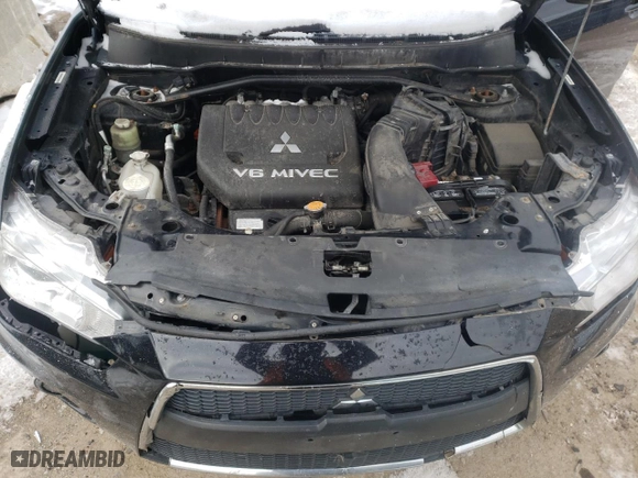 2010 Mitsubishi Outlander GT with VIN JA4JT5AX4AZ007612, listed as a Copart auction lot 38173844 with 147,784 mi miles and Salvage Title. Bid and sale history available at carsss.com. Image 12.