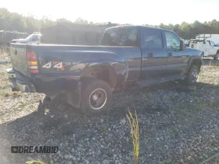 2006 Chevrolet Silverado 3500 DRW LT1 with VIN 1GCJK33D86F255841, listed as a Copart auction lot 75417924 with 212,136 mi miles and Salvage Title. Bid and sale history available at carsss.com. Image 3.