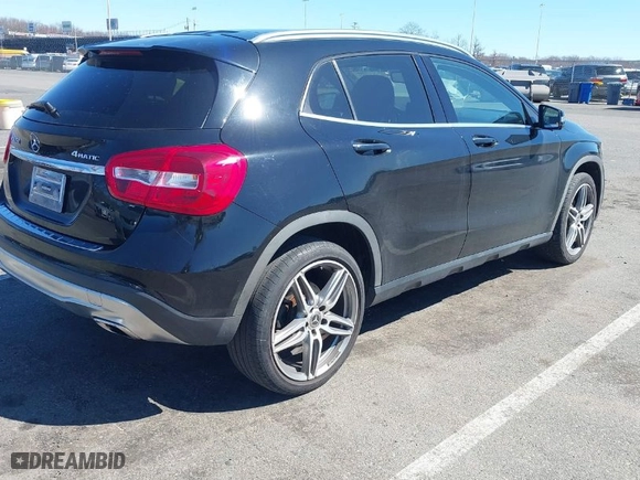 2016 Mercedes-Benz GLA with VIN WDCTG4GB7GJ253726, listed as a IAAI auction lot 41866047 with 155,868 mi miles. Bid and sale history available at carsss.com. Image 4.