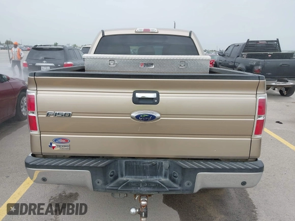 2011 Ford F-150 XLT with VIN 1FTFW1ET6BFB23190, listed as a IAAI auction lot 41862465 with 271,532 mi miles. Bid and sale history available at carsss.com. Image 16.