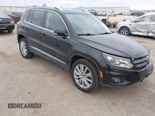 2016 Volkswagen Tiguan S with VIN WVGBV7AX9GW566451, listed as a IAAI auction lot 41393999 with 51,616 mi miles and . Bid and sale history available at DreamBid. Image 1.