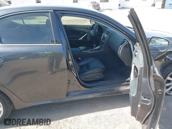 2006 Lexus IS 250 z VIN JTHCK262465007863, wystawiony jako IAAI lot #42231541 z przebiegiem 173 919 mil mil oraz . Historia ofert i sprzedaży dostępna na DreamBid. Obrazek 5.