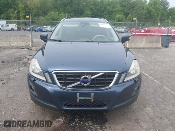 2010 Volvo XC60 3.0T with VIN YV4992DZ4A2027688, listed as a IAAI auction lot 42357112 with 201,222 mi miles and . Bid and sale history available at DreamBid. Image 12.