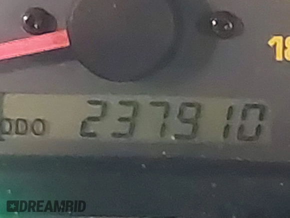 1999 Toyota 4Runner z VIN JT3HM84R7X0034207, wystawiony jako IAAI lot #41741492 z przebiegiem 237 910 mil mil oraz . Historia ofert i sprzedaży dostępna na DreamBid. Obrazek 15.