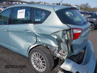 2013 Ford C-Max SE with VIN 1FADP5AU9DL506920, listed as a IAAI auction lot 42105665 with 194,064 mi miles. Bid and sale history available at carsss.com. Image 6.