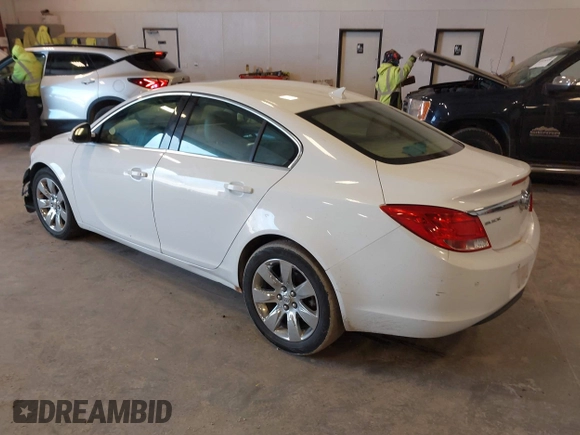 2012 Buick Regal with VIN 2G4GR5EK6C9110682, listed as a IAAI auction lot 41952626 with 207,149 mi miles. Bid and sale history available at carsss.com. Image 3.