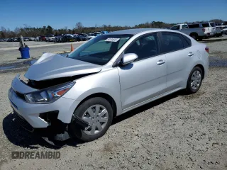 2023 Kia Rio LX z VIN 3KPA24AD3PE577193, wystawiony jako Copart lot #50104585 z przebiegiem 55 046 mil mil oraz Szkoda całkowita • Salvage title. Historia ofert i sprzedaży dostępna na DreamBid. Obrazek 1.