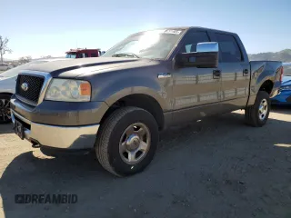 2008 Ford F-150 XL with VIN 1FTRW14W28FB21907, listed as a Copart auction lot 46291465 with 228,558 mi miles and Salvage Title. Bid and sale history available at carsss.com. Image 1.