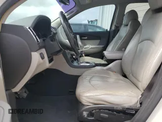 2007 GMC Acadia SLT z VIN 1GKER23727J159868, wystawiony jako Copart lot #43948785 z przebiegiem 217 693 mil mil oraz Szkoda całkowita • Salvage title. Historia ofert i sprzedaży dostępna na DreamBid. Obrazek 7.