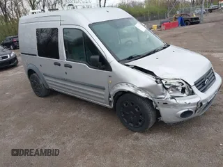 2010 Ford Transit Connect XLT z VIN NM0KS9BN0AT020410, wystawiony jako IAAI lot #41962010 z przebiegiem 253 627 mil mil oraz . Historia ofert i sprzedaży dostępna na DreamBid. Obrazek 1.