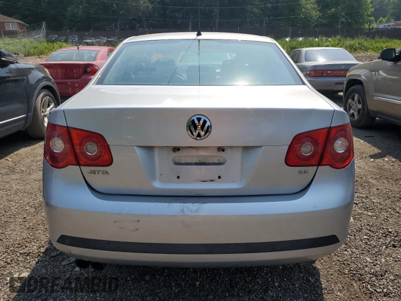 2007 Volkswagen Jetta Wolfsburg Edition z VIN 3VWEF71K07M168433, wystawiony jako Copart lot #60796705 z przebiegiem Nie podano mil oraz Szkoda całkowita • Salvage title. Historia ofert i sprzedaży dostępna na DreamBid. Obrazek 6.