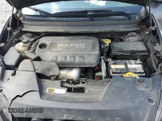 2017 Jeep Cherokee Sport z VIN 1C4PJLABXHW668362, wystawiony jako Copart lot #56319185 z przebiegiem 132 097 mil mil oraz Szkoda całkowita • Salvage title. Historia ofert i sprzedaży dostępna na DreamBid. Obrazek 12.