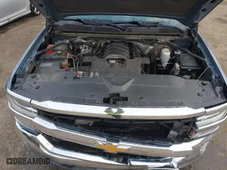 2016 Chevrolet Silverado 1500 LT with VIN 3GCUKREC5GG234224, listed as a IAAI auction lot 41833844 with 122,849 mi miles. Bid and sale history available at carsss.com. Image 10.