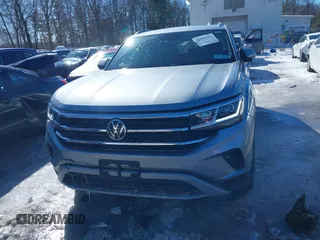 2021 Volkswagen Atlas SE with VIN 1V2KE2CA4MC228516, listed as a IAAI auction lot 41630396 with 53,946 mi miles and . Bid and sale history available at DreamBid. Image 12.