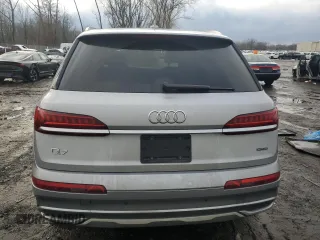 2021 Audi Q7 Premium z VIN WA1AJAF78MD014930, wystawiony jako Copart lot #45175585 z przebiegiem 52 921 mil mil oraz Szkoda całkowita • Salvage title. Historia ofert i sprzedaży dostępna na DreamBid. Obrazek 6.