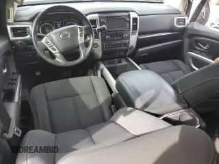 2017 Nissan Titan XD SL with VIN 1N6BA1F28HN516350, listed as a Copart auction lot 72570904 with 118,339 mi miles and Salvage Title. Bid and sale history available at carsss.com. Image 8.