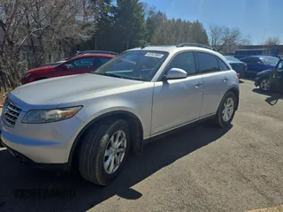 2006 Infiniti FX z VIN JNRAS08W96X206490, wystawiony jako Copart lot #51626615 z przebiegiem 132 711 mil mil oraz Czysty tytuł • Clean title. Historia ofert i sprzedaży dostępna na DreamBid. Obrazek 2.
