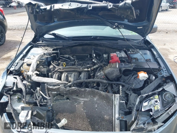 2012 Ford Fusion SE z VIN 3FAHP0HA7CR424958, wystawiony jako IAAI lot #41922636 z przebiegiem 101 149 mil mil oraz . Historia ofert i sprzedaży dostępna na DreamBid. Obrazek 10.