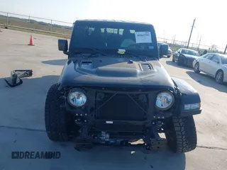 2023 Jeep Gladiator Rubicon z VIN 1C6JJTBGXPL543787, wystawiony jako IAAI lot #40963799 z przebiegiem 5 402 mil mil oraz . Historia ofert i sprzedaży dostępna na DreamBid. Obrazek 13.