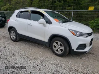 2019 Chevrolet Trax LT z VIN KL7CJLSBXKB825123, wystawiony jako Copart lot #55536535 z przebiegiem Nie podano mil oraz Szkoda całkowita • Salvage title. Historia ofert i sprzedaży dostępna na DreamBid. Obrazek 4.