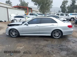 2014 Mercedes-Benz E with VIN WDDHF5KB8EB009303, listed as a IAAI auction lot 42014846 with 97,214 mi miles. Bid and sale history available at carsss.com. Image 14.