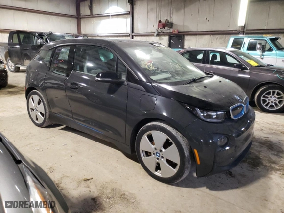2015 BMW i3 with VIN WBY1Z4C57FV504564, listed as a Copart auction lot 37038723 with 0 mi miles. Bid and sale history available at carsss.com. Image 4.