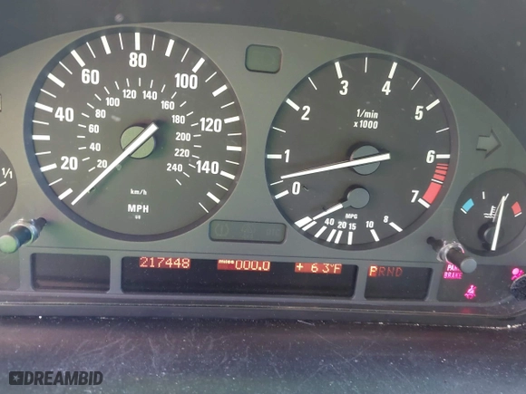 2004 BMW X5 3.0i with VIN 5UXFA13584LU32892, listed as a IAAI auction lot 41908811 with 217,448 mi miles. Bid and sale history available at carsss.com. Image 7.