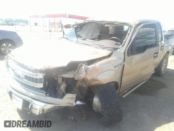 2014 Ford F-150 XL z VIN 1FTFW1EFXEKE72357, wystawiony jako IAAI lot #42199417 z przebiegiem 78 700 mil mil oraz . Historia ofert i sprzedaży dostępna na DreamBid. Obrazek 6.