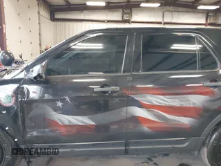 2013 Ford Police Interceptor Utility z VIN 1FM5K8AR0DGC63240, wystawiony jako IAAI lot #41955285 z przebiegiem 235 563 mil mil oraz . Historia ofert i sprzedaży dostępna na DreamBid. Obrazek 15.