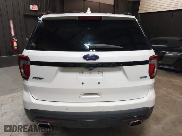 2017 Ford Explorer Sport with VIN 1FM5K8GT7HGA40069, listed as a IAAI auction lot 41992794 with 128,697 mi miles and . Bid and sale history available at carsss.com. Image 16.