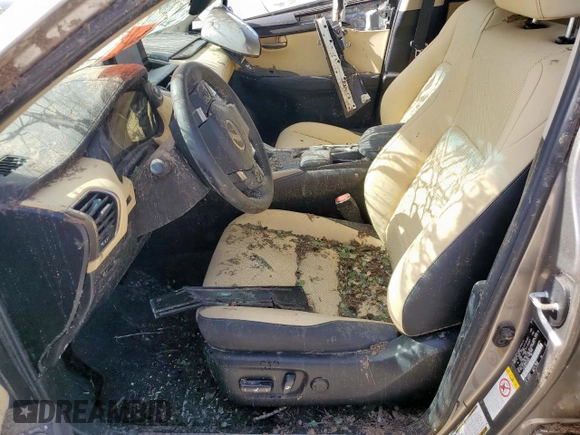 2019 Lexus NX 300h z VIN JTJBJRBZ2K2106606, wystawiony jako Copart lot #65246705 z przebiegiem Nie podano mil oraz Szkoda całkowita • Salvage title. Historia ofert i sprzedaży dostępna na DreamBid. Obrazek 7.